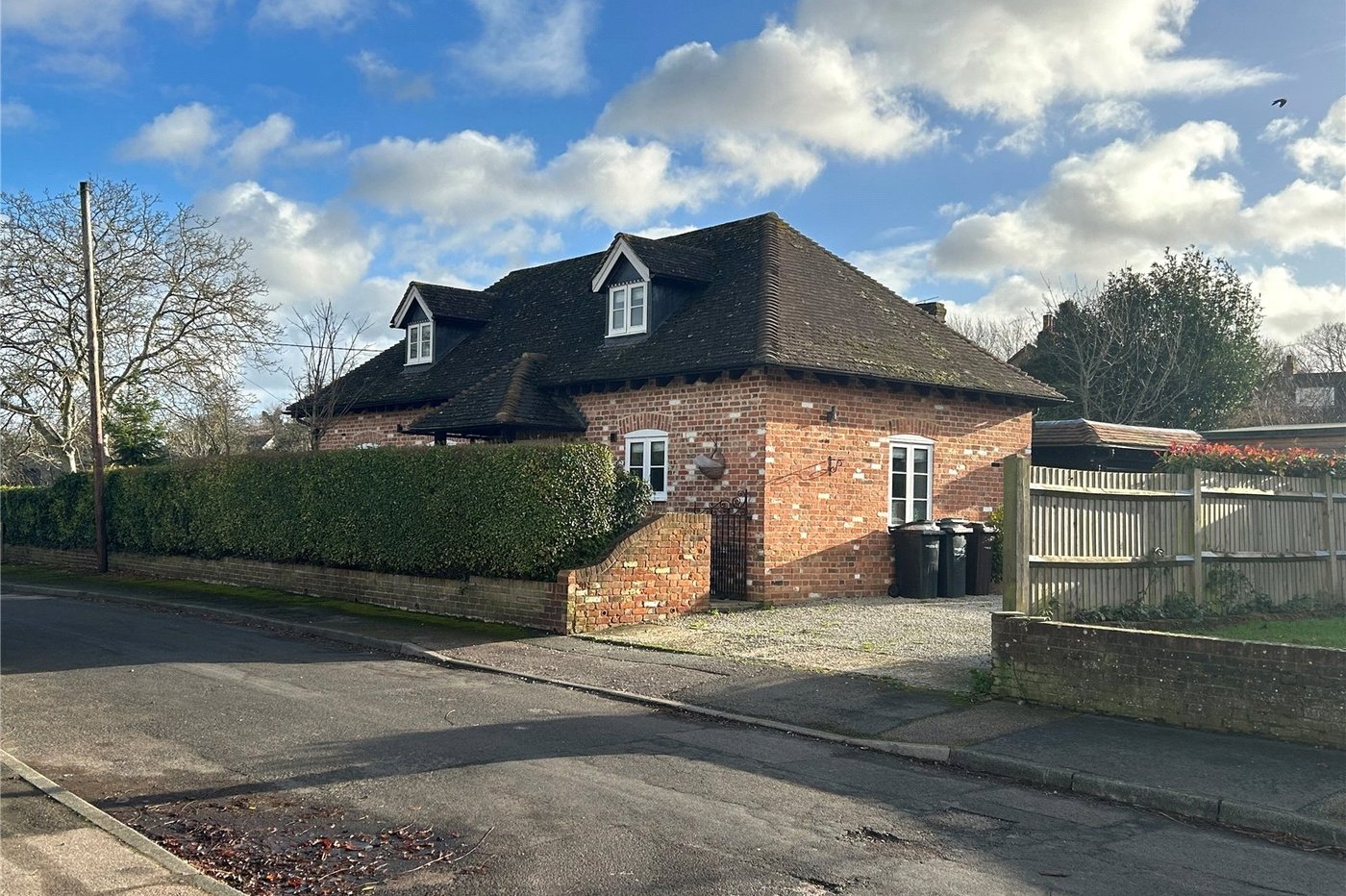 3 bedroom house for sale in Shorne | Robinson Michael & Jackson