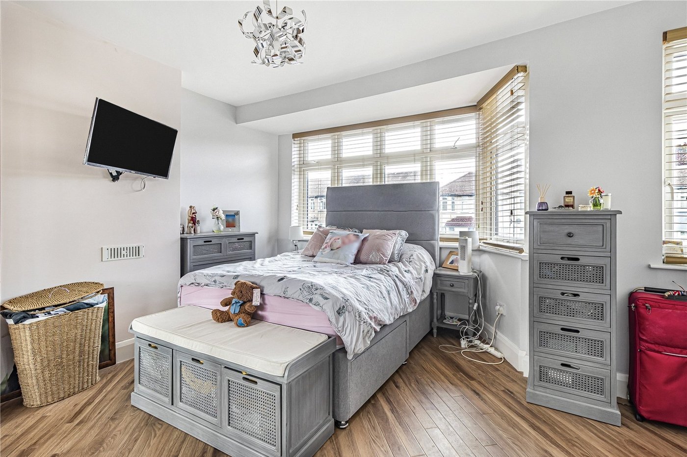 3 bedroom house for sale in South Welling | Robinson Jackson