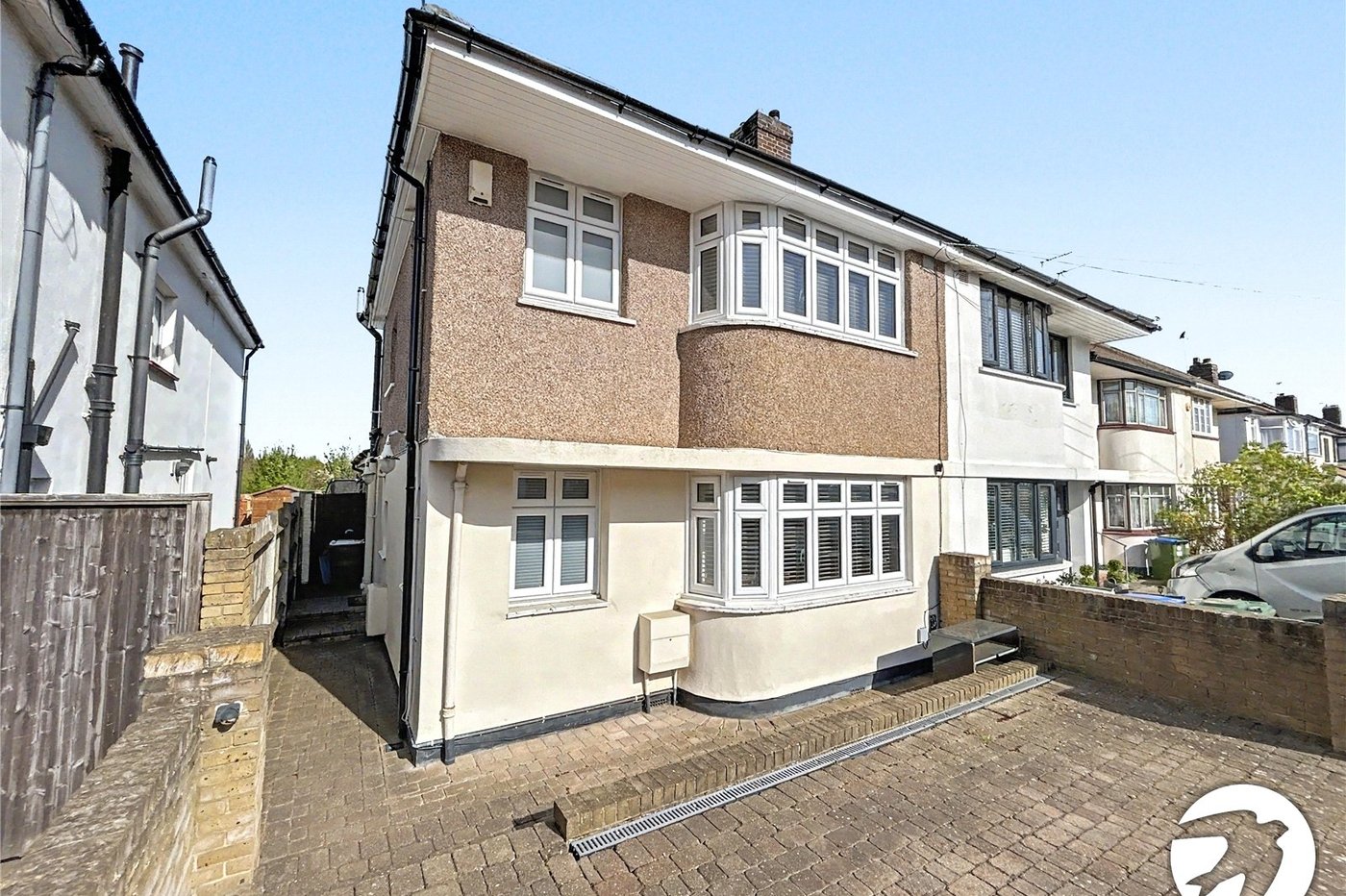 3 bedroom house for sale in South Welling | Robinson Jackson