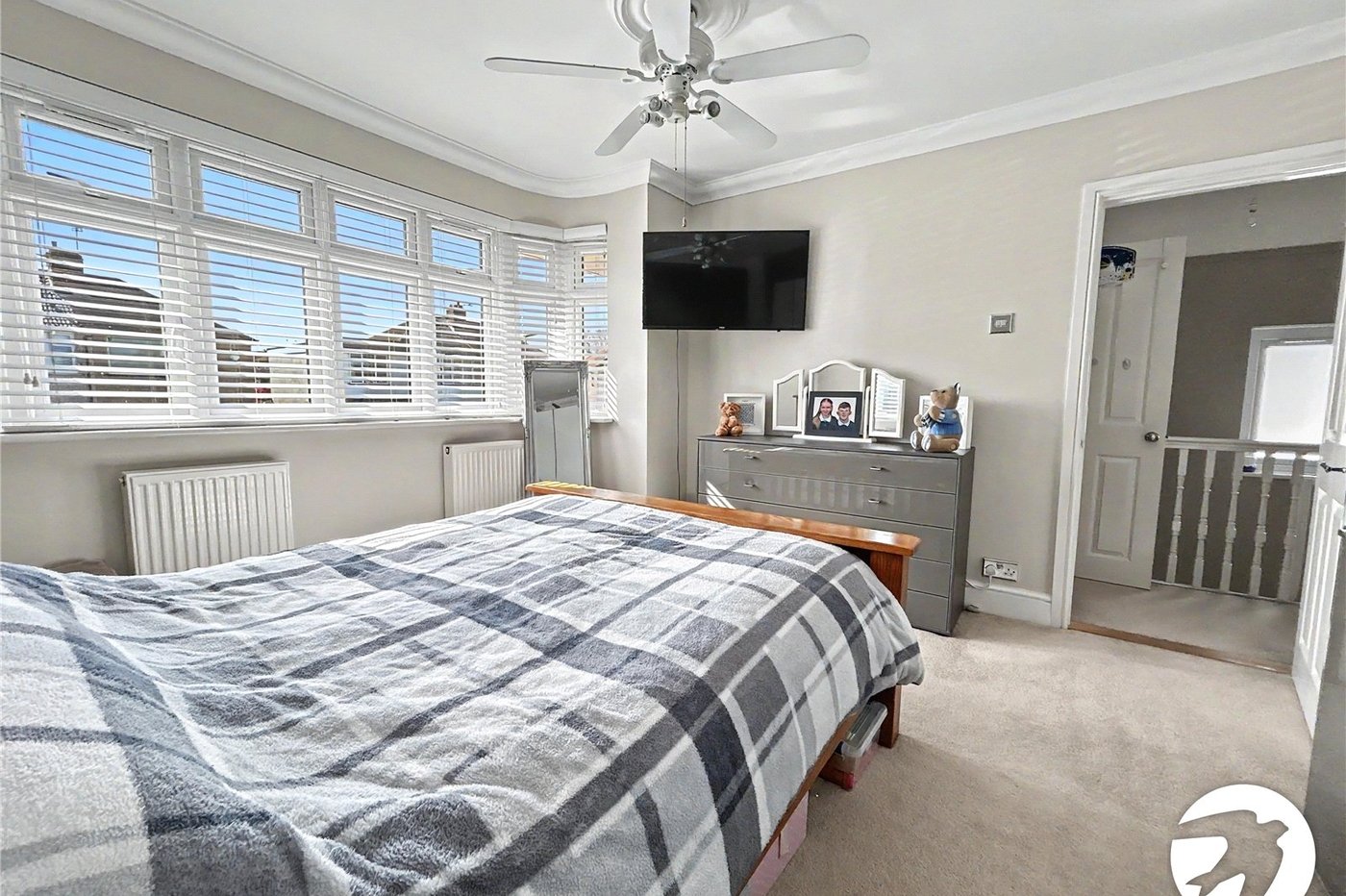 3 bedroom house for sale in South Welling | Robinson Jackson