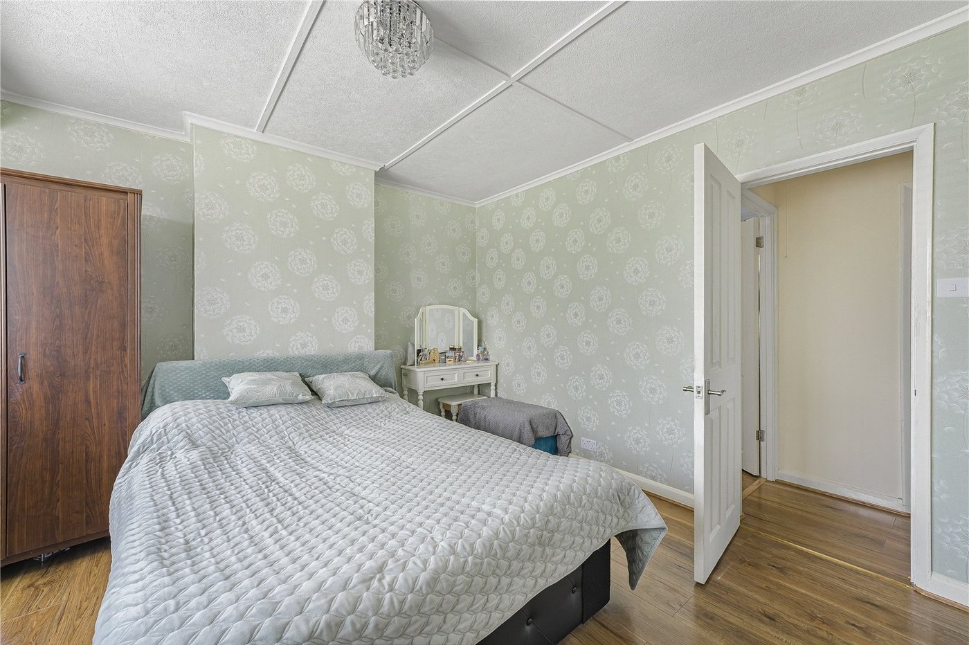 3 bedroom house for sale in South Welling | Robinson Jackson