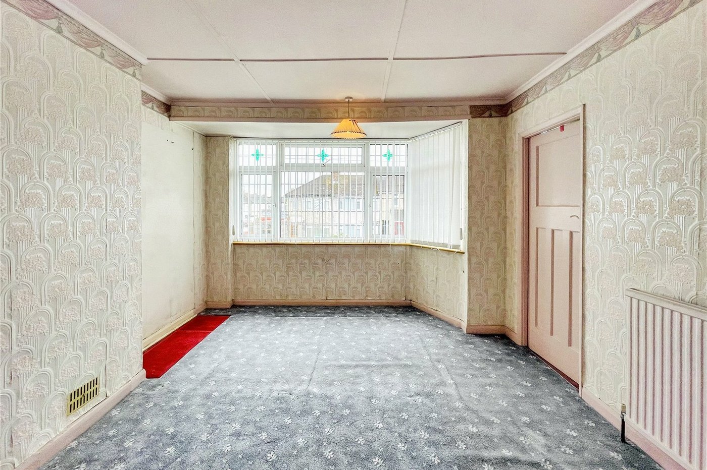 2 bedroom house for sale in Welling | Robinson Jackson