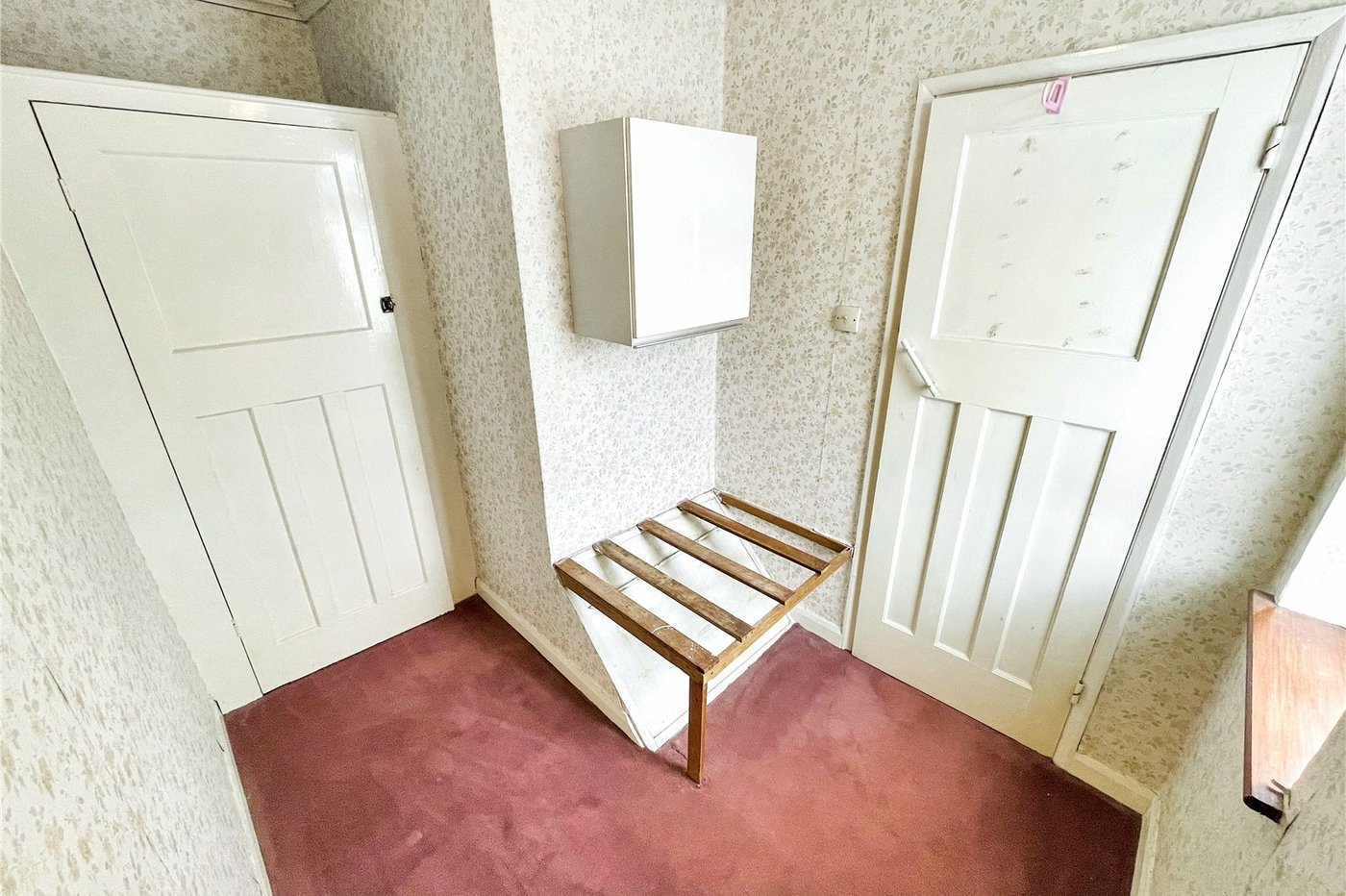 2 bedroom house for sale in Welling | Robinson Jackson