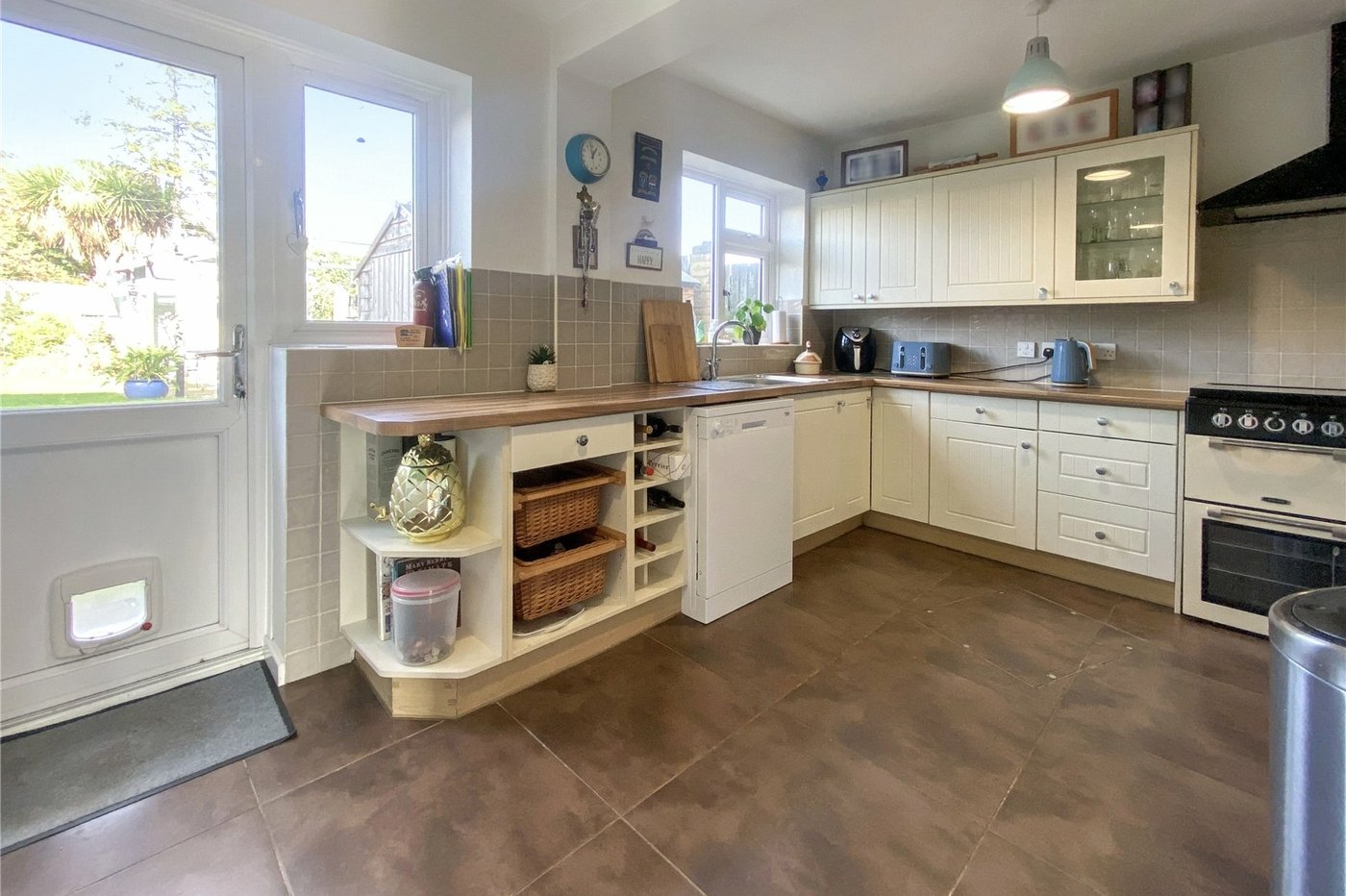 4 bedroom house for sale in Sidcup | Robinson Jackson