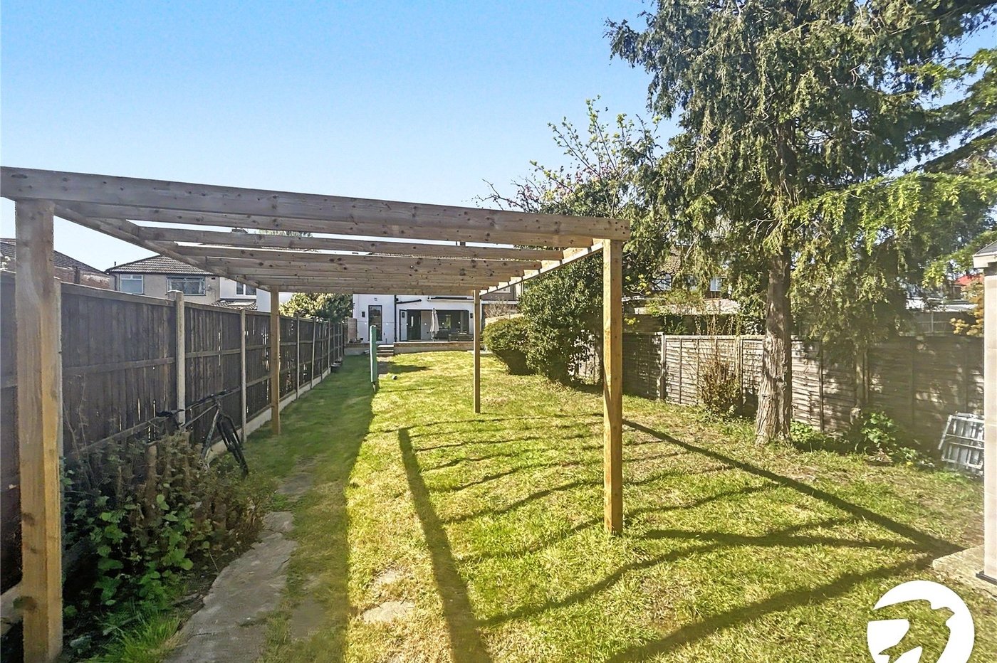 4 bedroom house for sale in Sidcup | Robinson Jackson