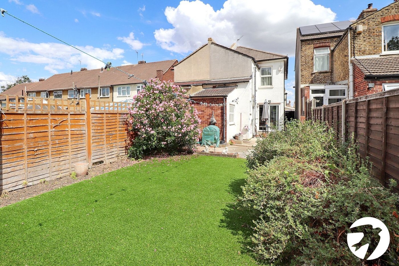 2 bedroom house for sale in Belvedere | Robinson Jackson