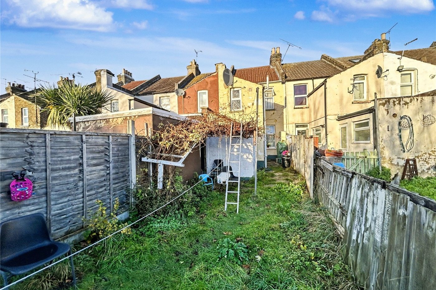 2 bedroom house for sale in Gillingham | Robinson Michael & Jackson