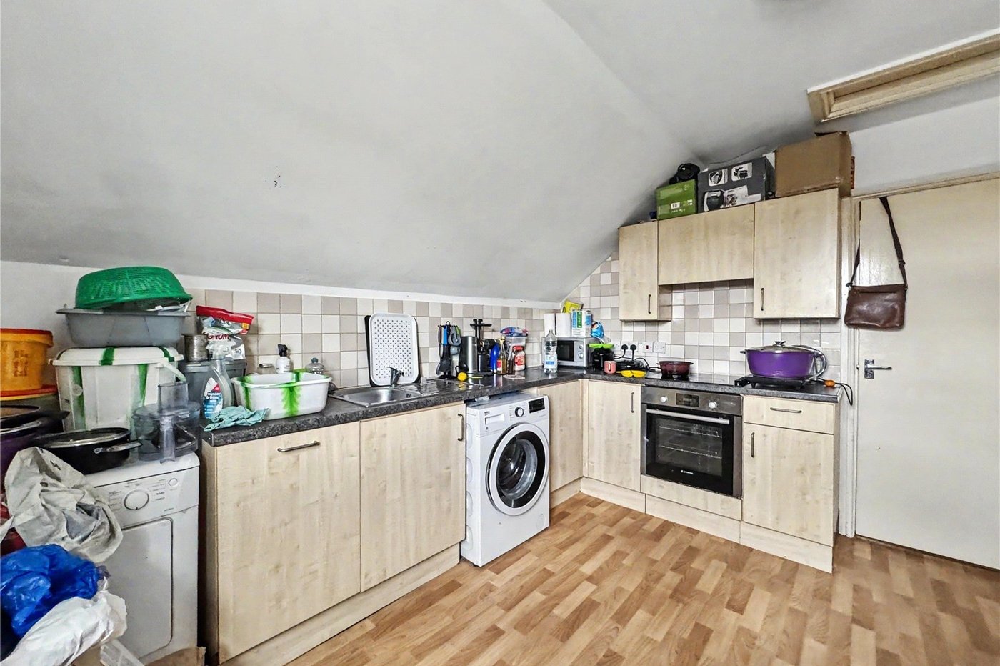 1 bedroom property for sale in Gillingham | Robinson Michael & Jackson