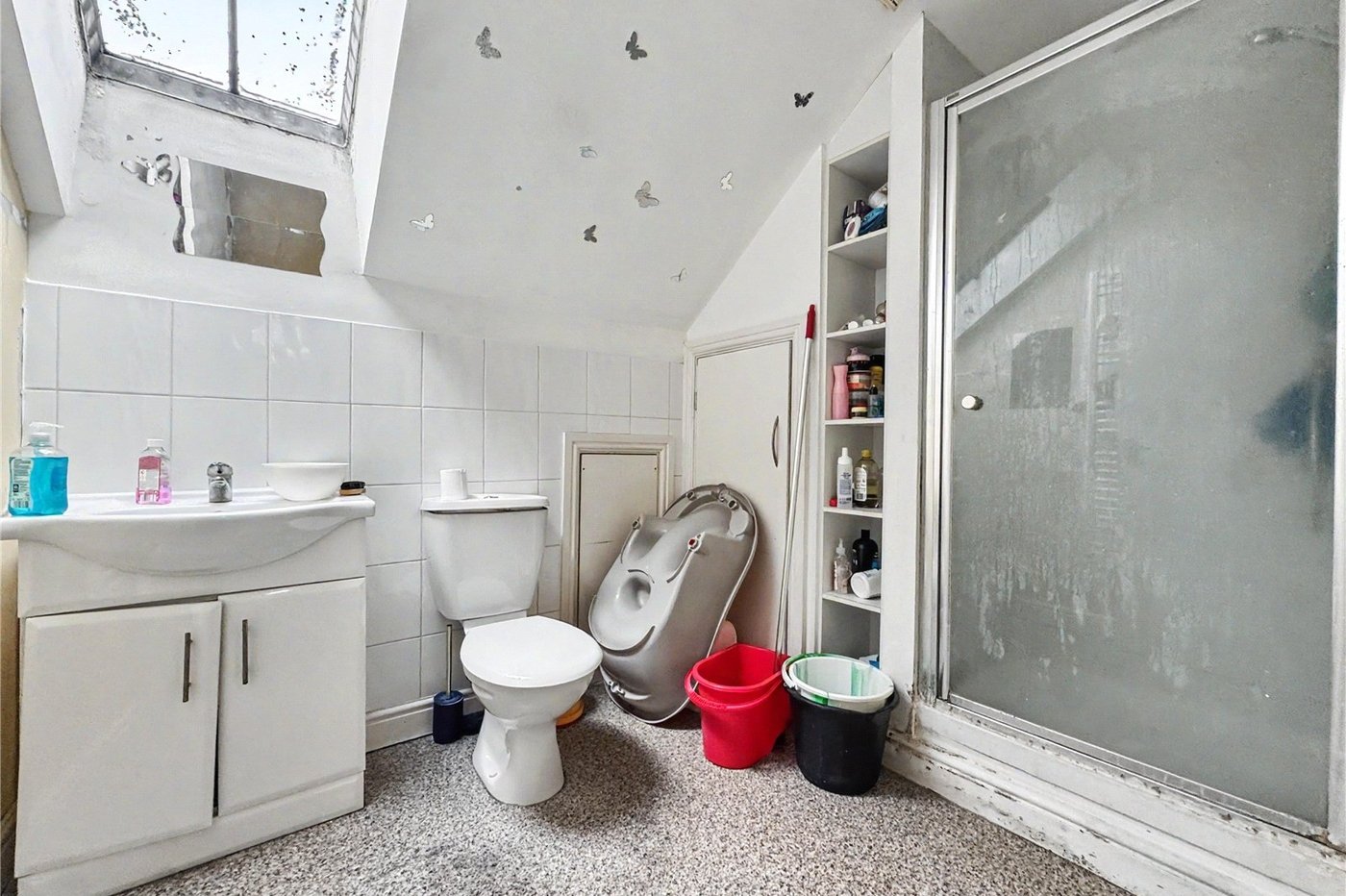 1 bedroom property for sale in Gillingham | Robinson Michael & Jackson