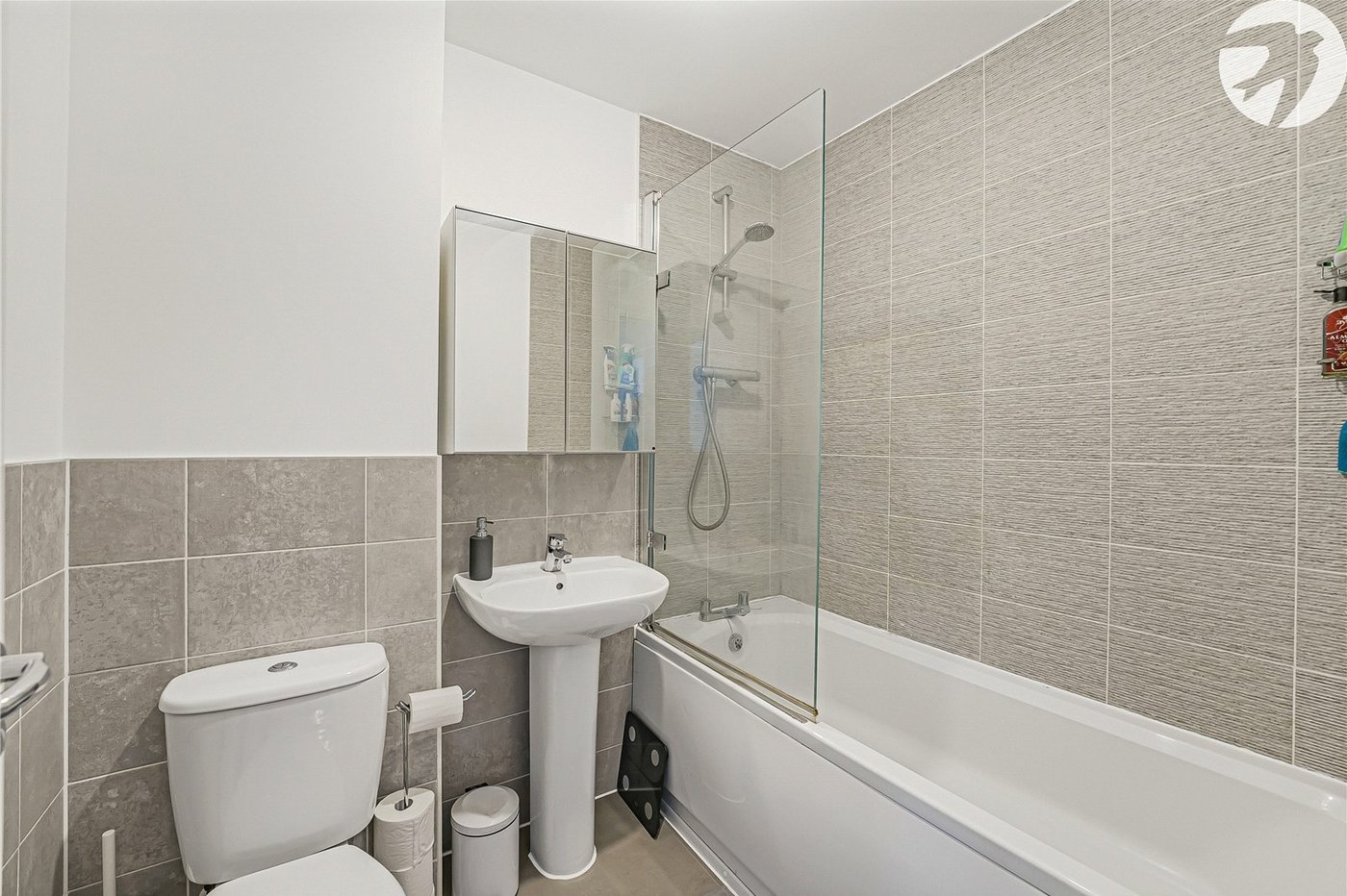 3 bedroom house for sale in Dartford | Robinson Jackson