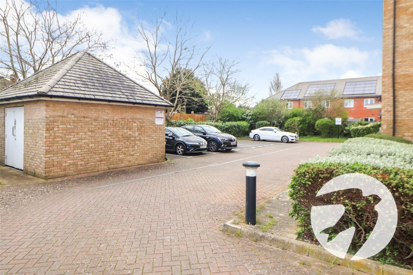 2 bedroom property for sale in Erith | Robinson Jackson