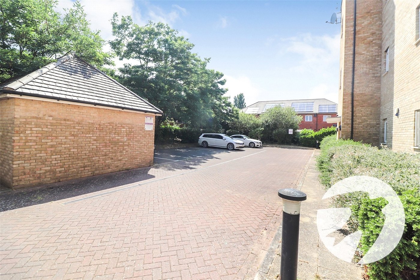 2 bedroom property for sale in Erith | Robinson Jackson