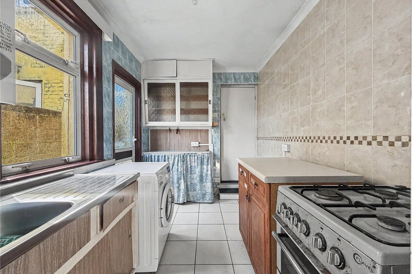 3 bedroom house for sale in Gillingham | Robinson Michael & Jackson
