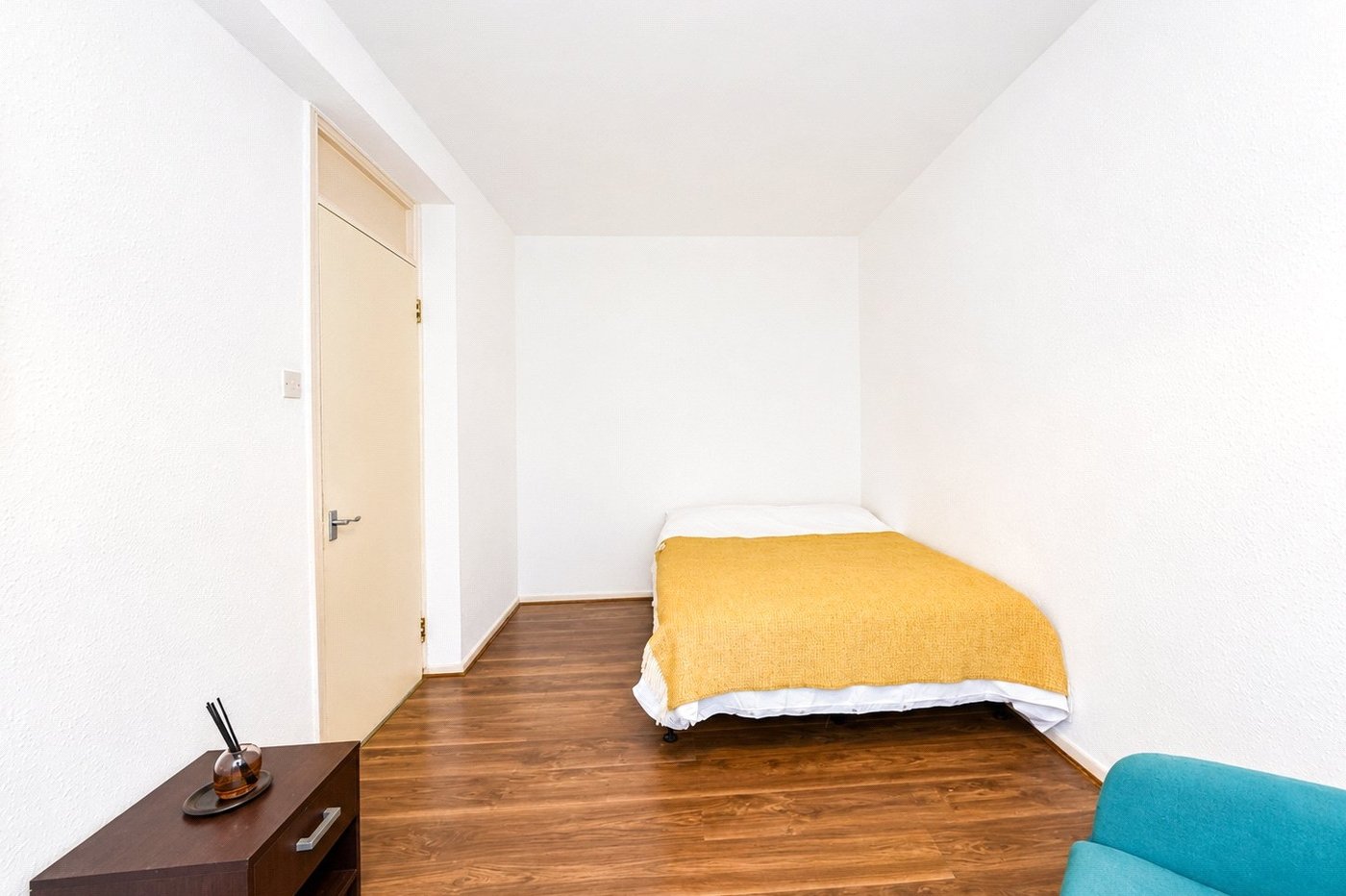 5 bedroom property for sale in London | Robinson Jackson