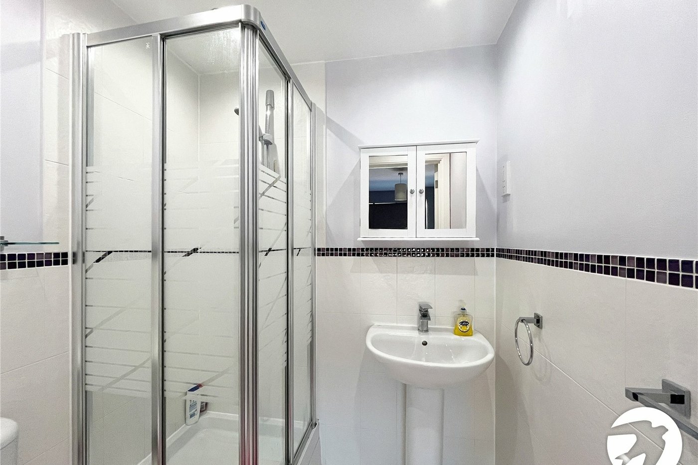 6 bedroom house for sale in Sittingbourne | Robinson Michael & Jackson