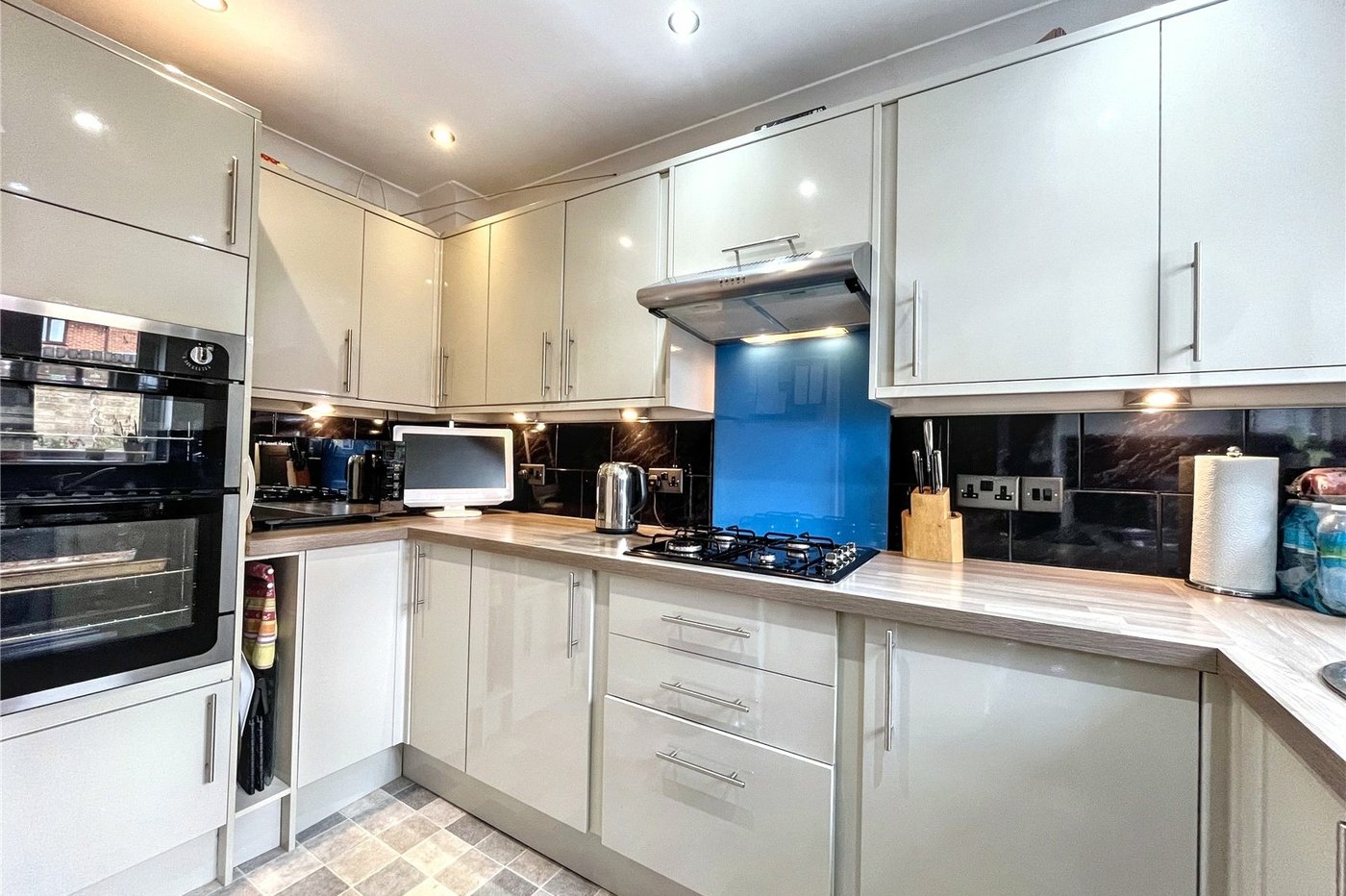 2 bedroom house for sale in Chatham | Robinson Michael & Jackson