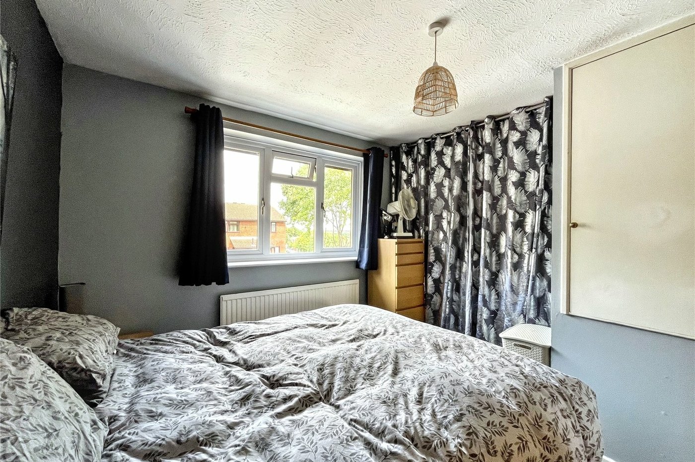 2 bedroom house for sale in Chatham | Robinson Michael & Jackson