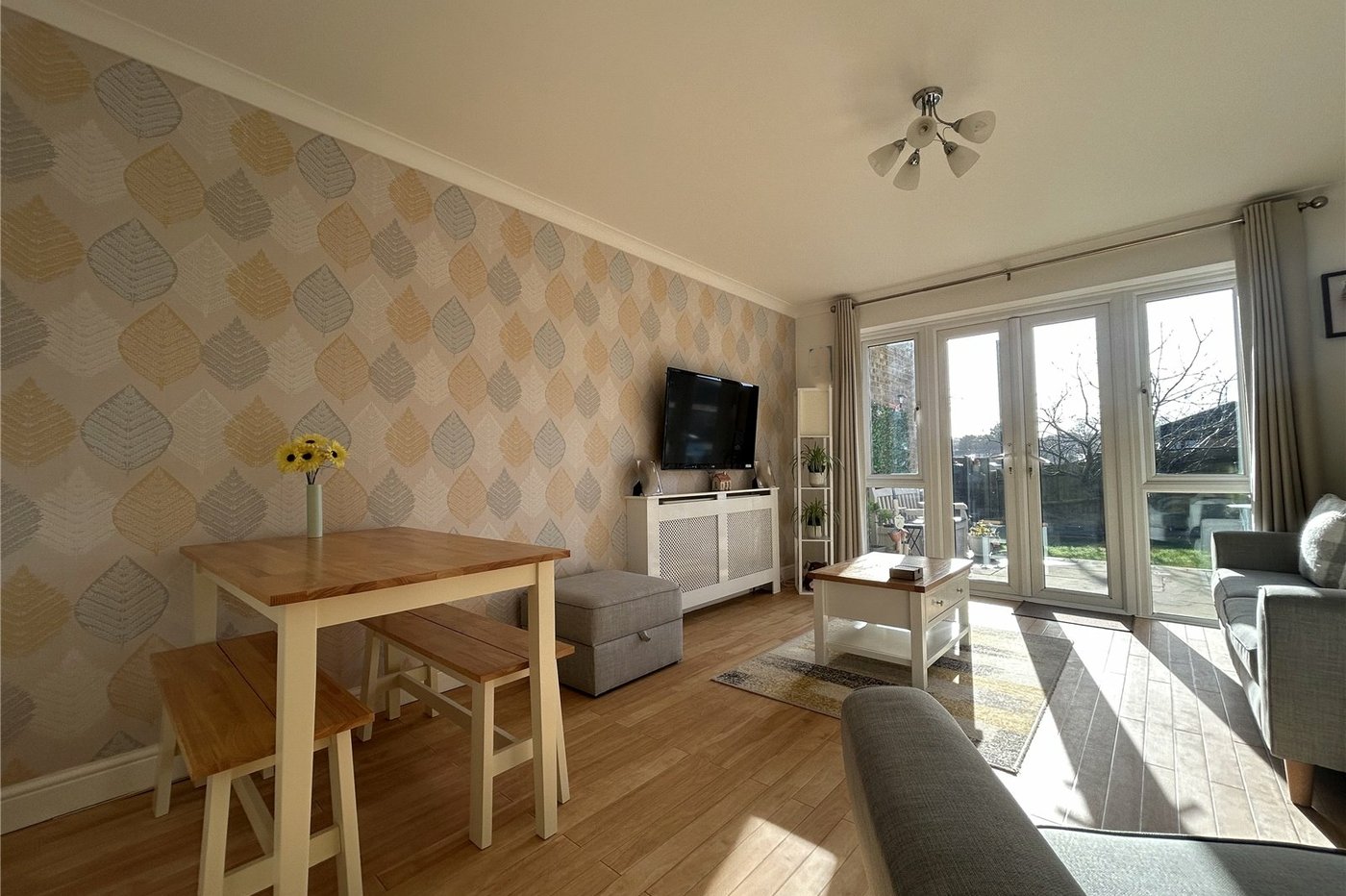 2 bedroom house for sale in Princes Park | Robinson Michael & Jackson