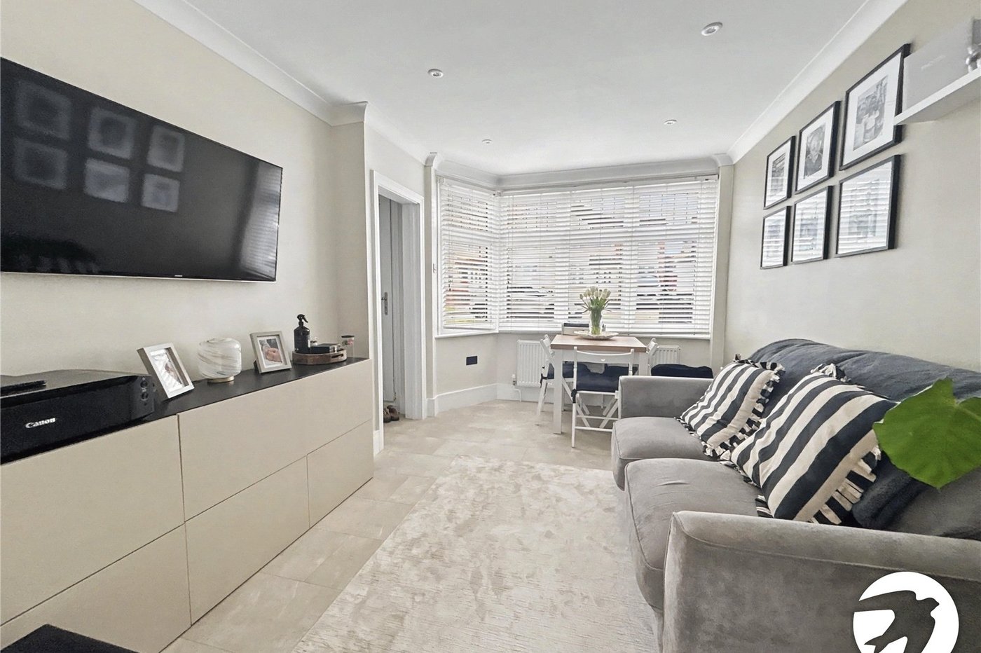 2 bedroom house for sale in Sidcup | Robinson Jackson