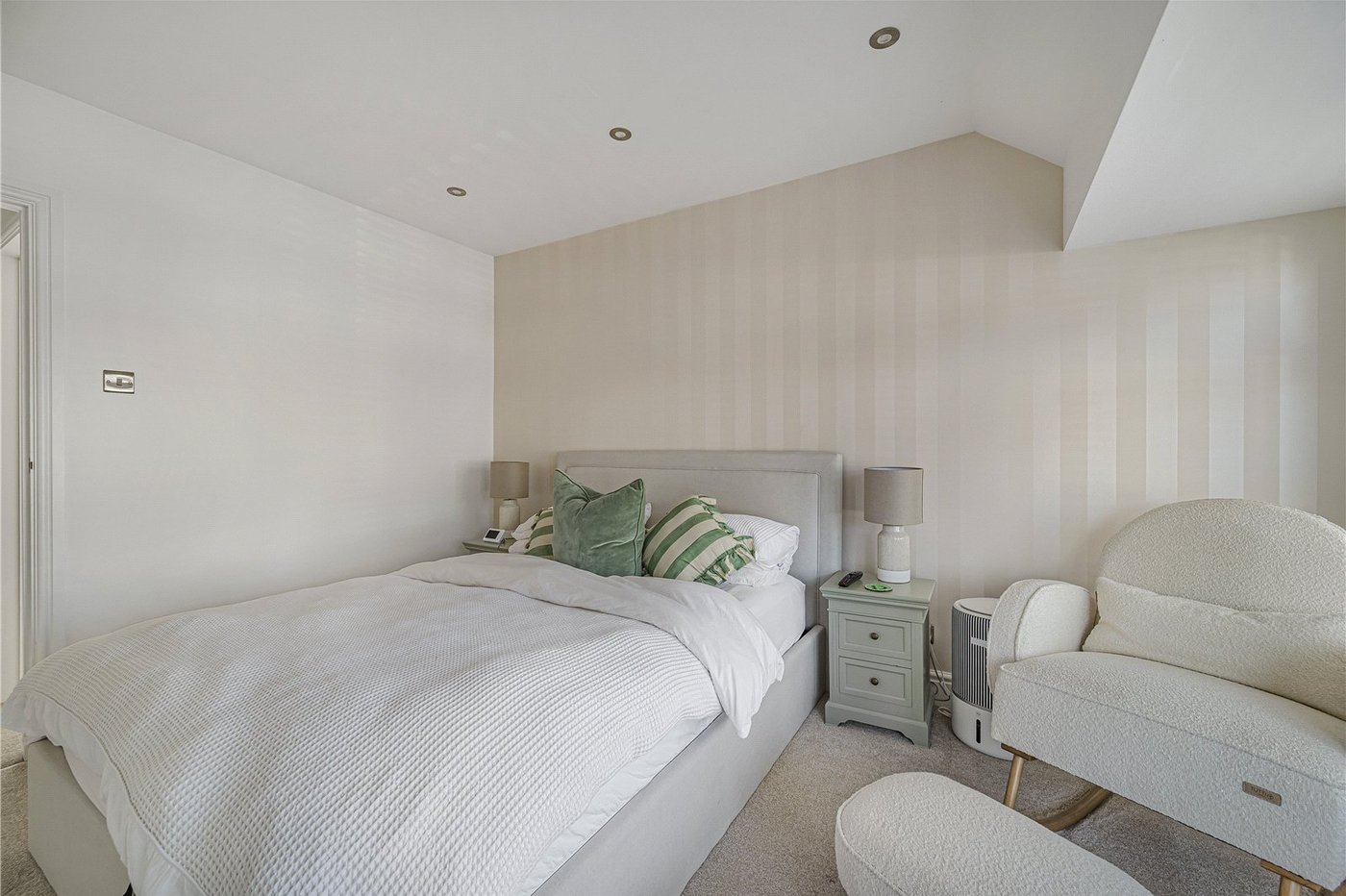 4 bedroom house for sale in Sidcup | Robinson Jackson