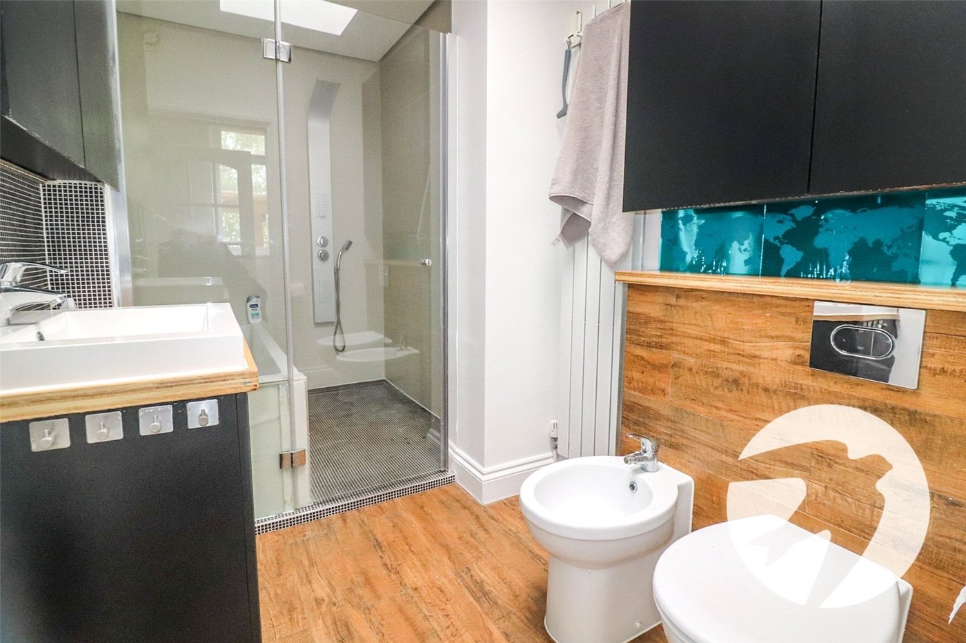 3 bedroom house for sale in Erith | Robinson Jackson