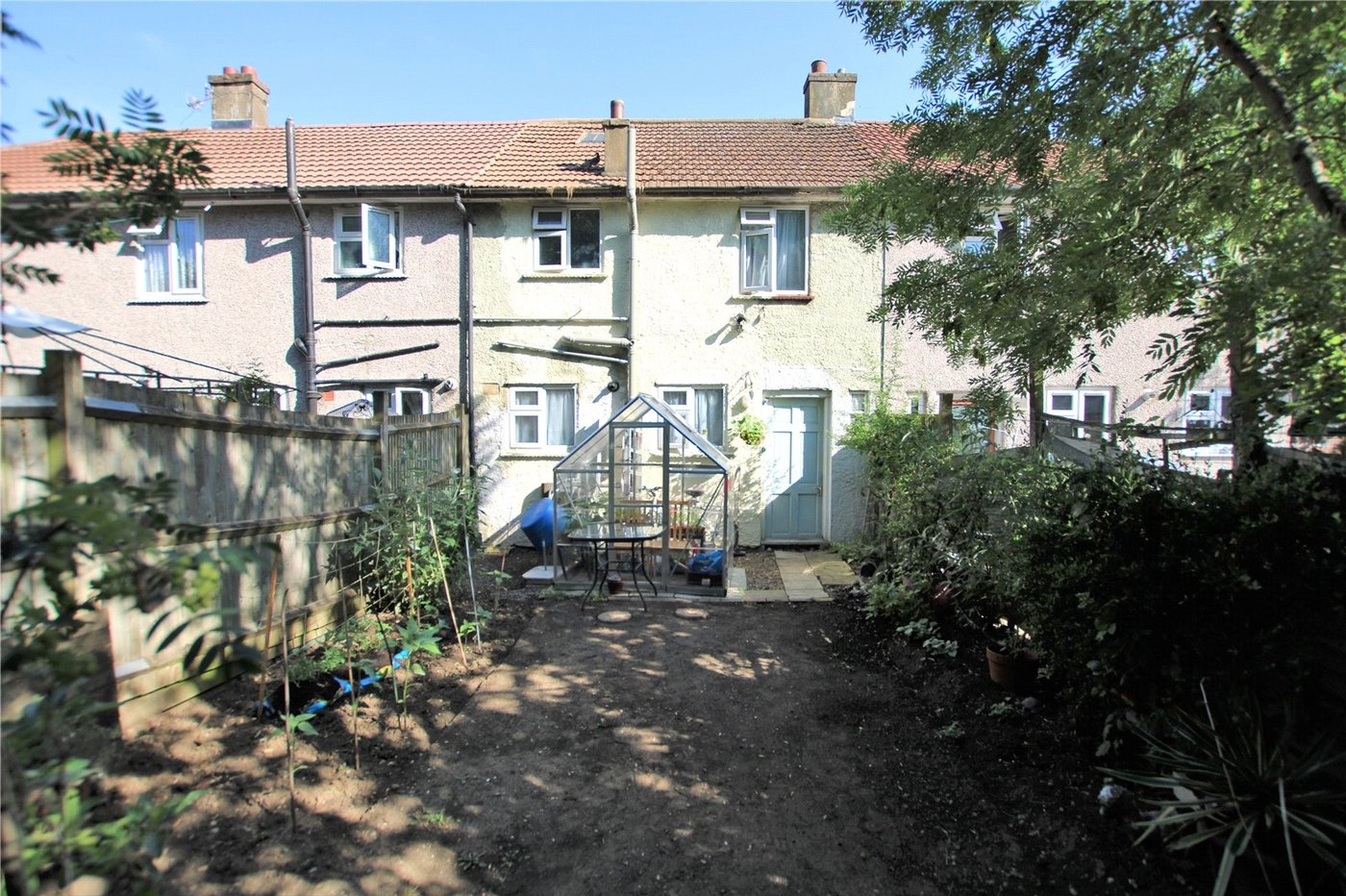 2 bedroom house for sale in Eltham | Robinson Jackson