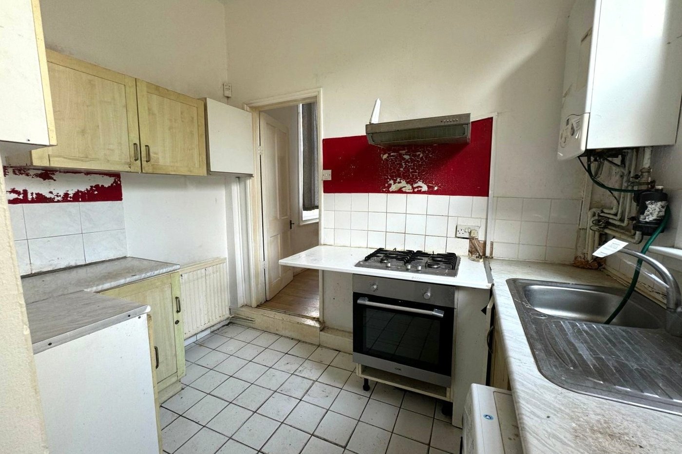 2 bedroom property for sale in London | Robinson Jackson
