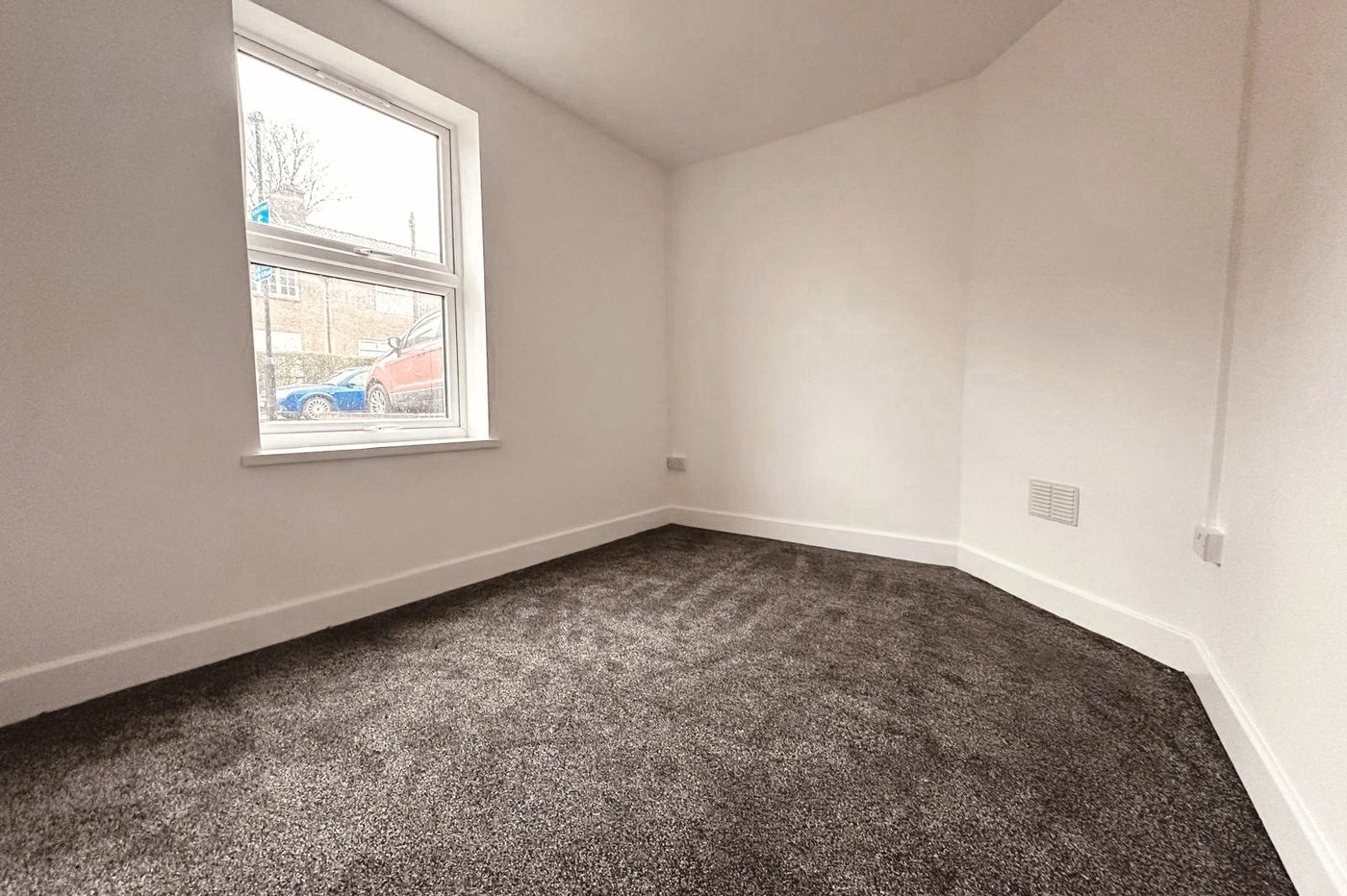 3 bedroom house for sale in Bromley | Robinson Jackson