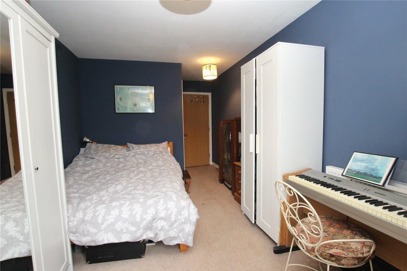 1 bedroom property for sale in Plumstead Common | Robinson Jackson