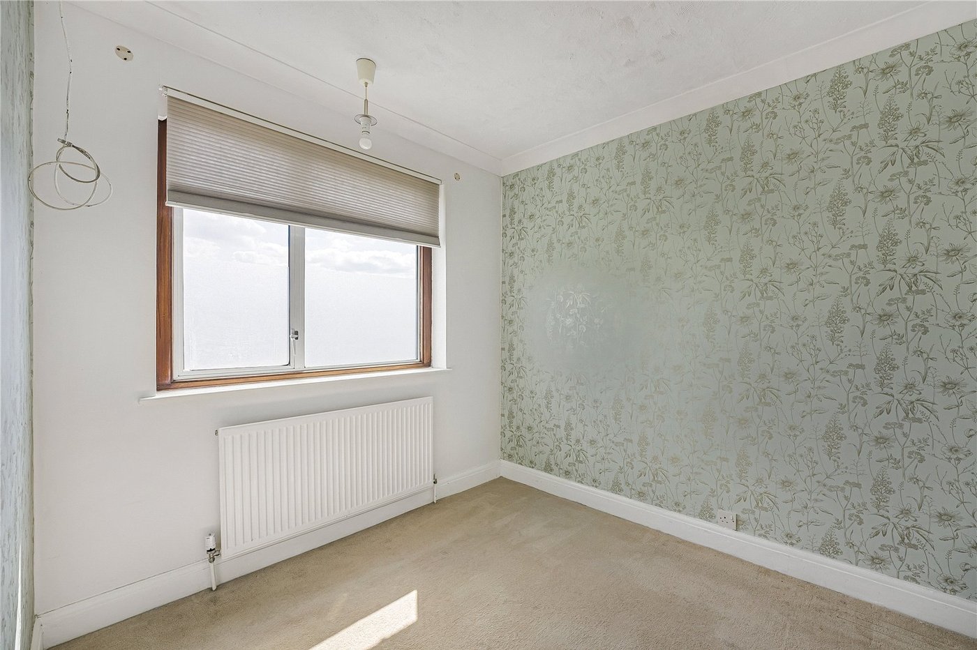 2 bedroom house for sale in Dartford | Robinson Jackson