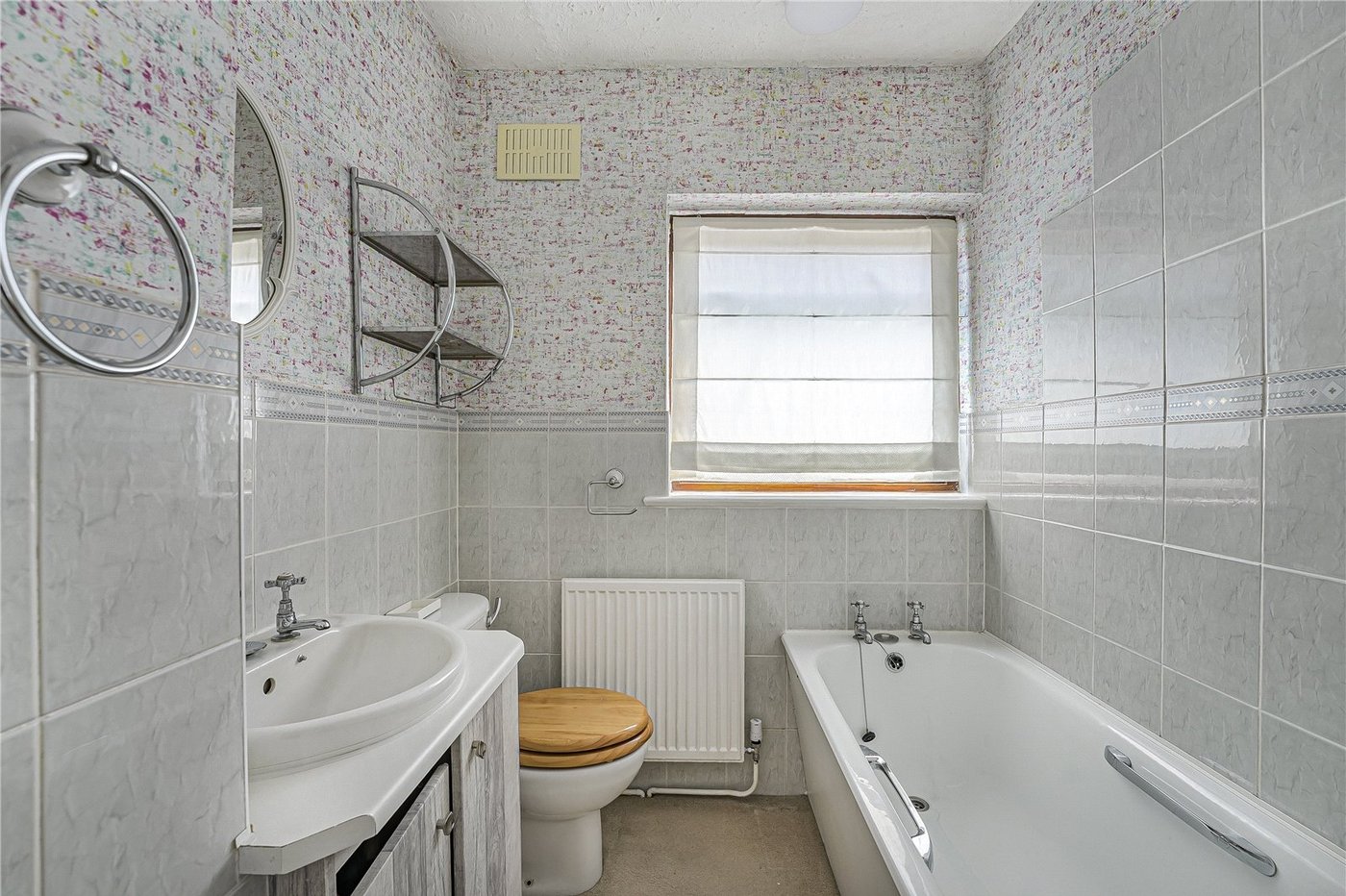 2 bedroom house for sale in Dartford | Robinson Jackson