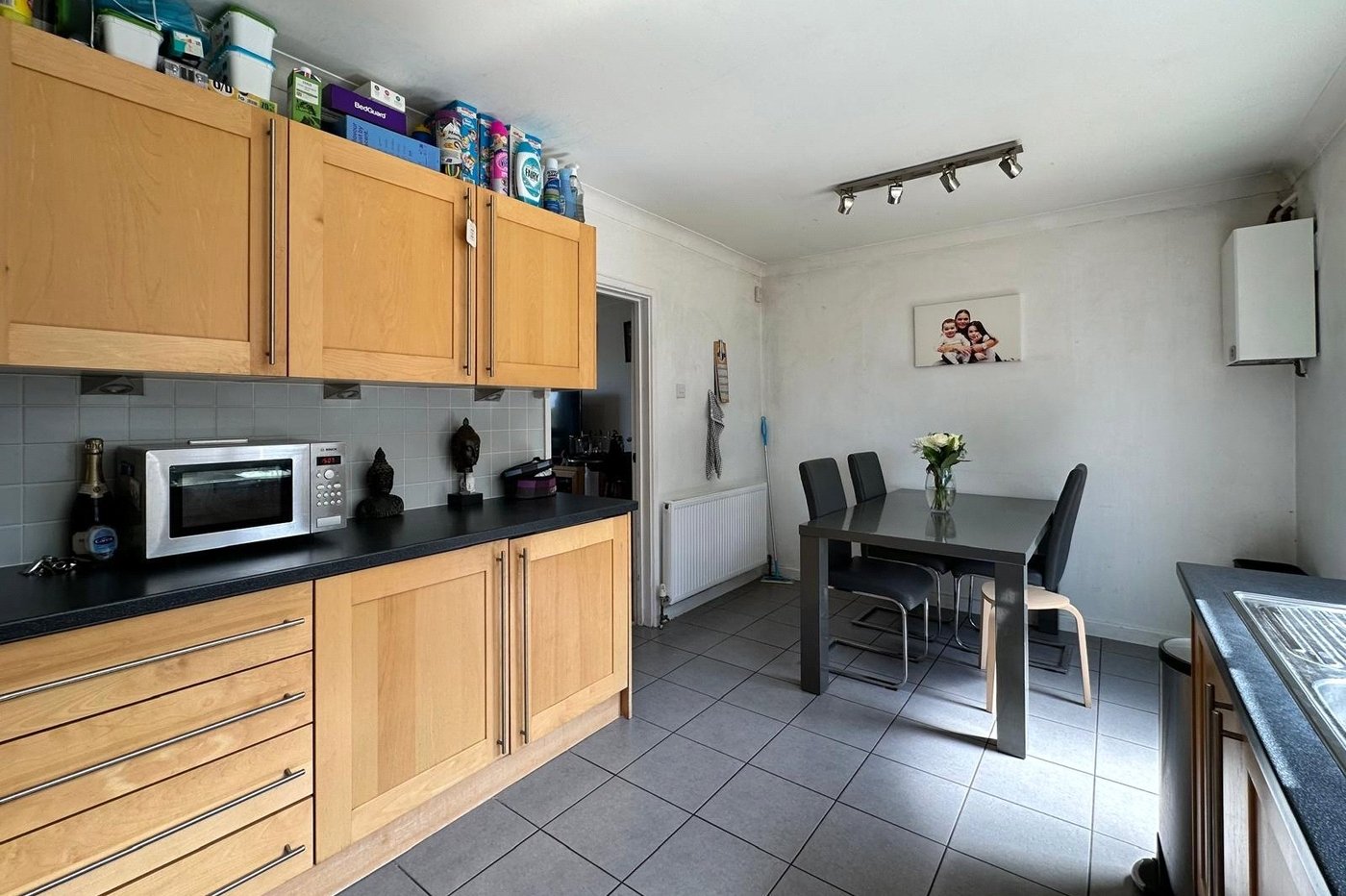 3 bedroom house for sale in Shooters Hill | Robinson Jackson
