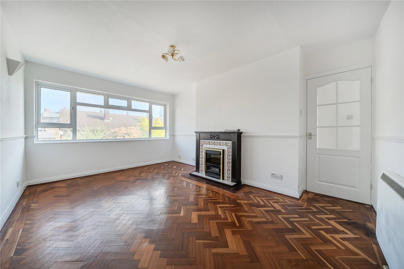 2 bedroom property for sale in London | Robinson Jackson
