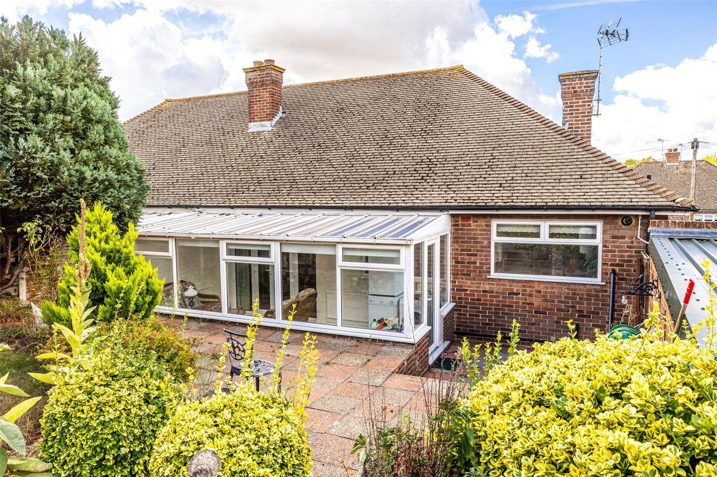 2 bedroom bungalow for sale in Gravesend | Robinson Michael & Jackson