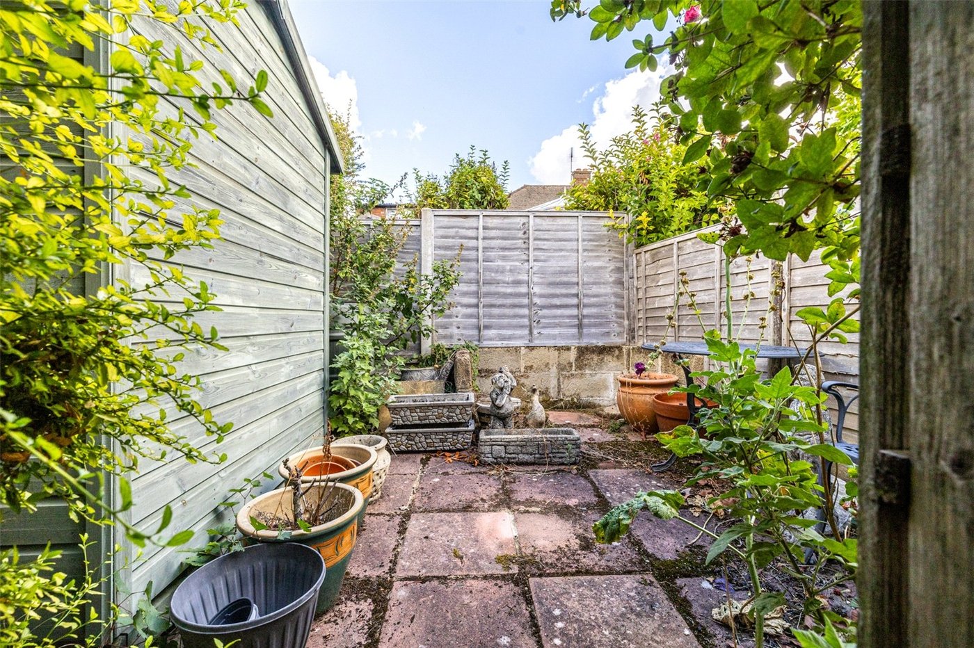 2 bedroom bungalow for sale in Gravesend | Robinson Michael & Jackson