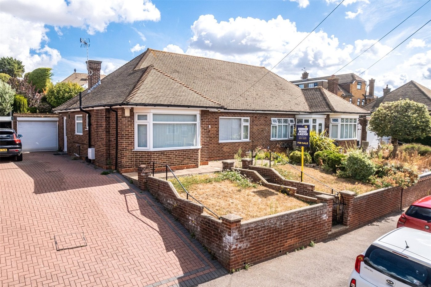 2 bedroom bungalow for sale in Gravesend | Robinson Michael & Jackson