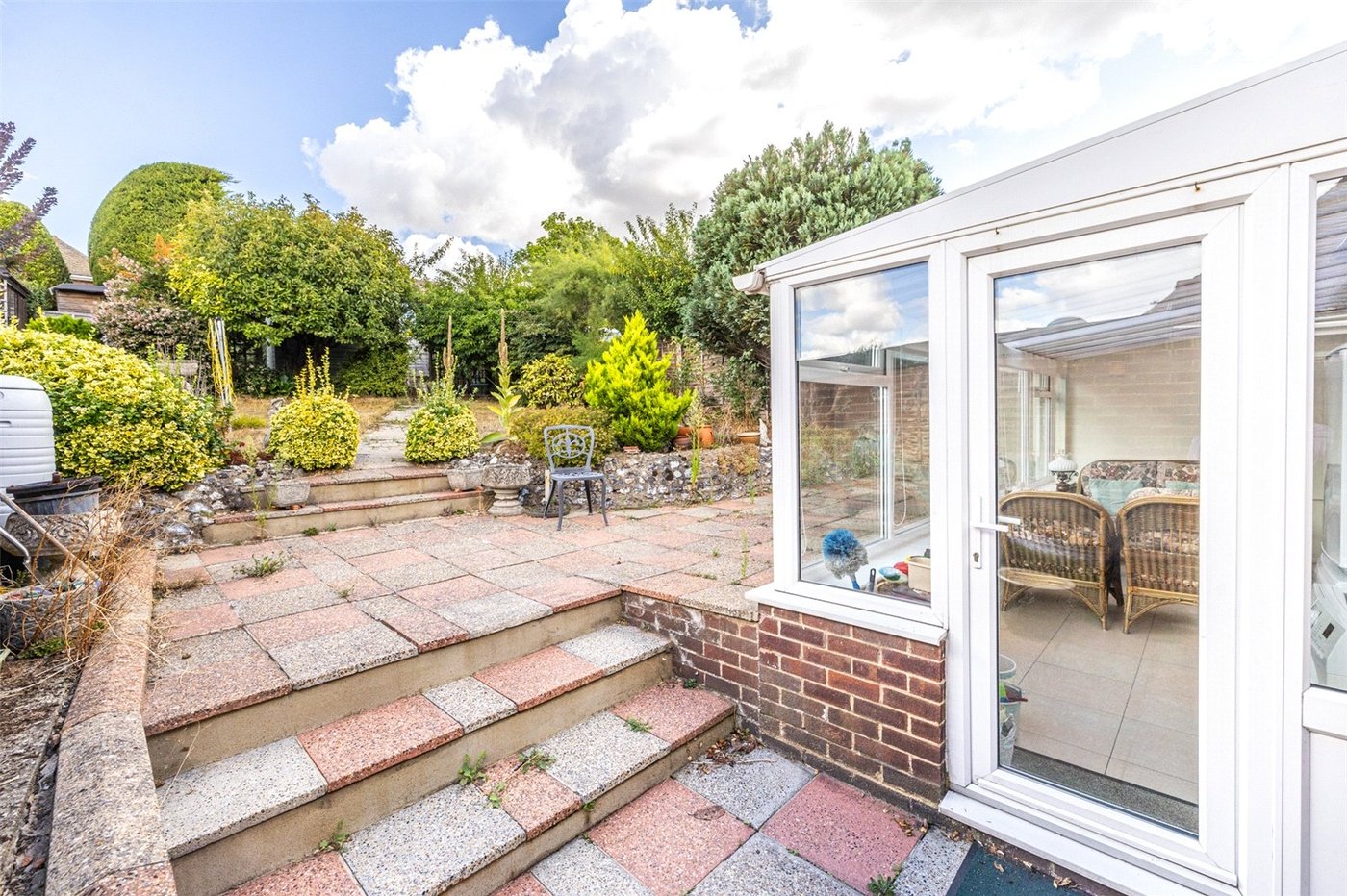 2 bedroom bungalow for sale in Gravesend | Robinson Michael & Jackson