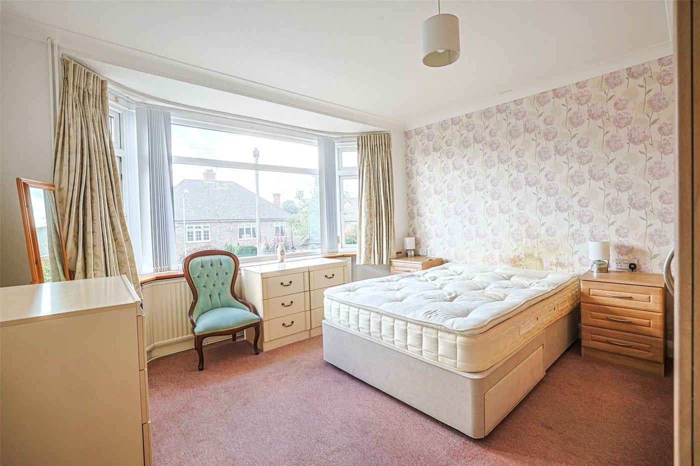 2 bedroom bungalow for sale in Gravesend | Robinson Michael & Jackson
