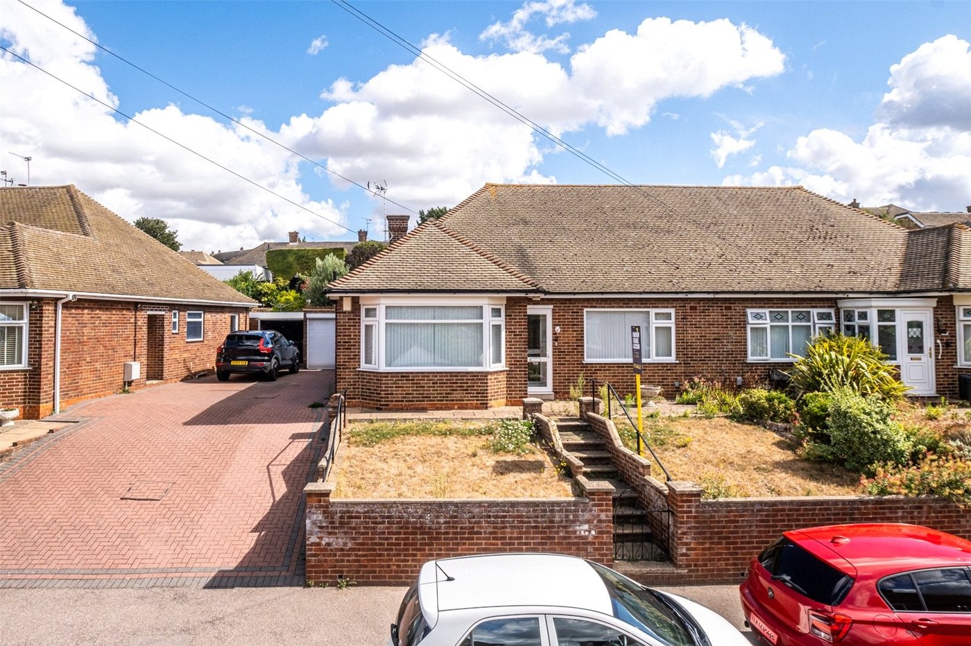 2 bedroom bungalow for sale in Gravesend | Robinson Michael & Jackson