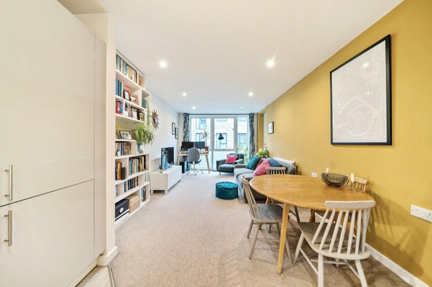1 bedroom property for sale in London | Robinson Jackson