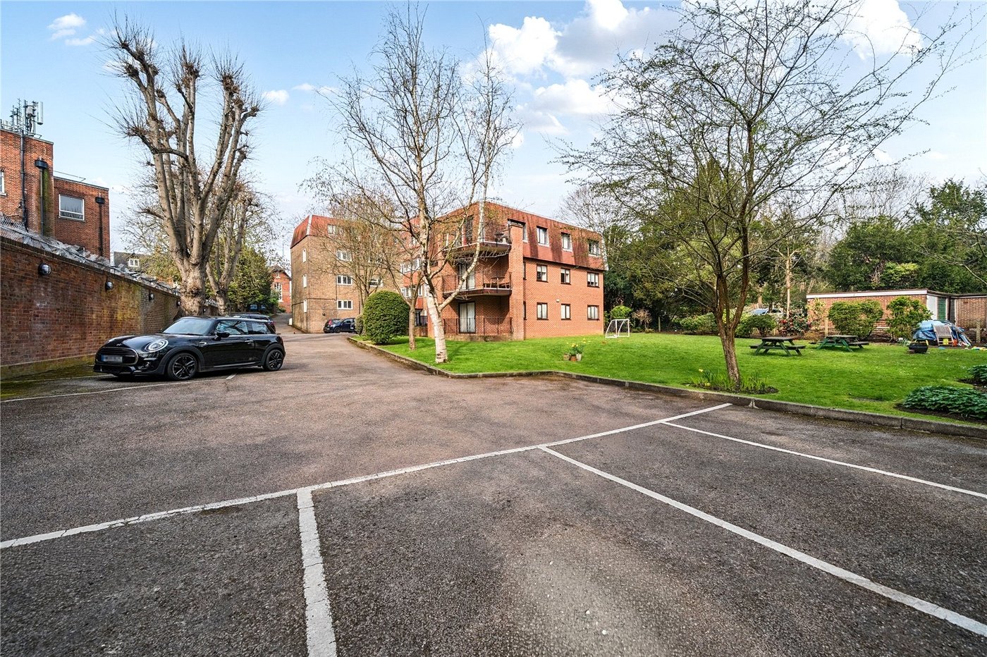 3 bedroom property for sale in 8 Crystal Palace Park Road | Robinson Jackson