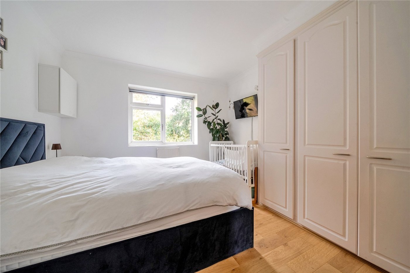 3 bedroom property for sale in 8 Crystal Palace Park Road | Robinson Jackson