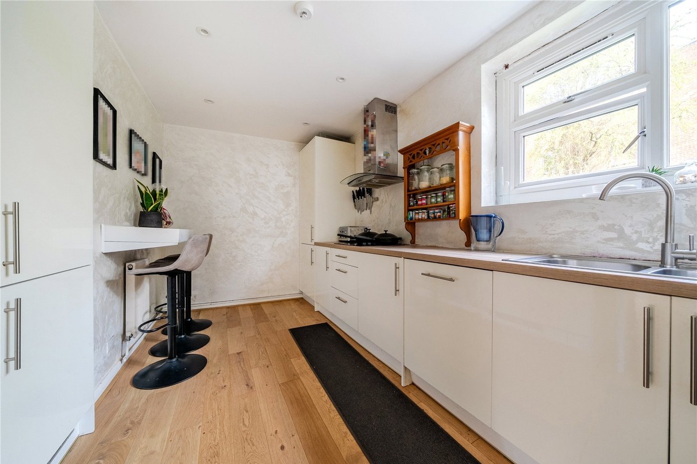 3 bedroom property for sale in 8 Crystal Palace Park Road | Robinson Jackson