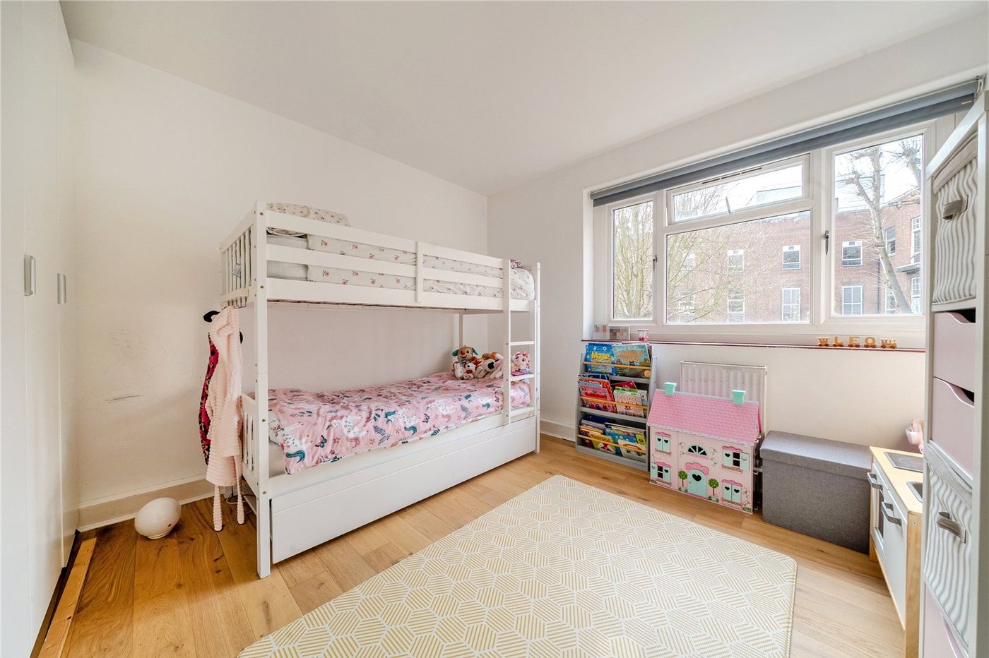 3 bedroom property for sale in 8 Crystal Palace Park Road | Robinson Jackson