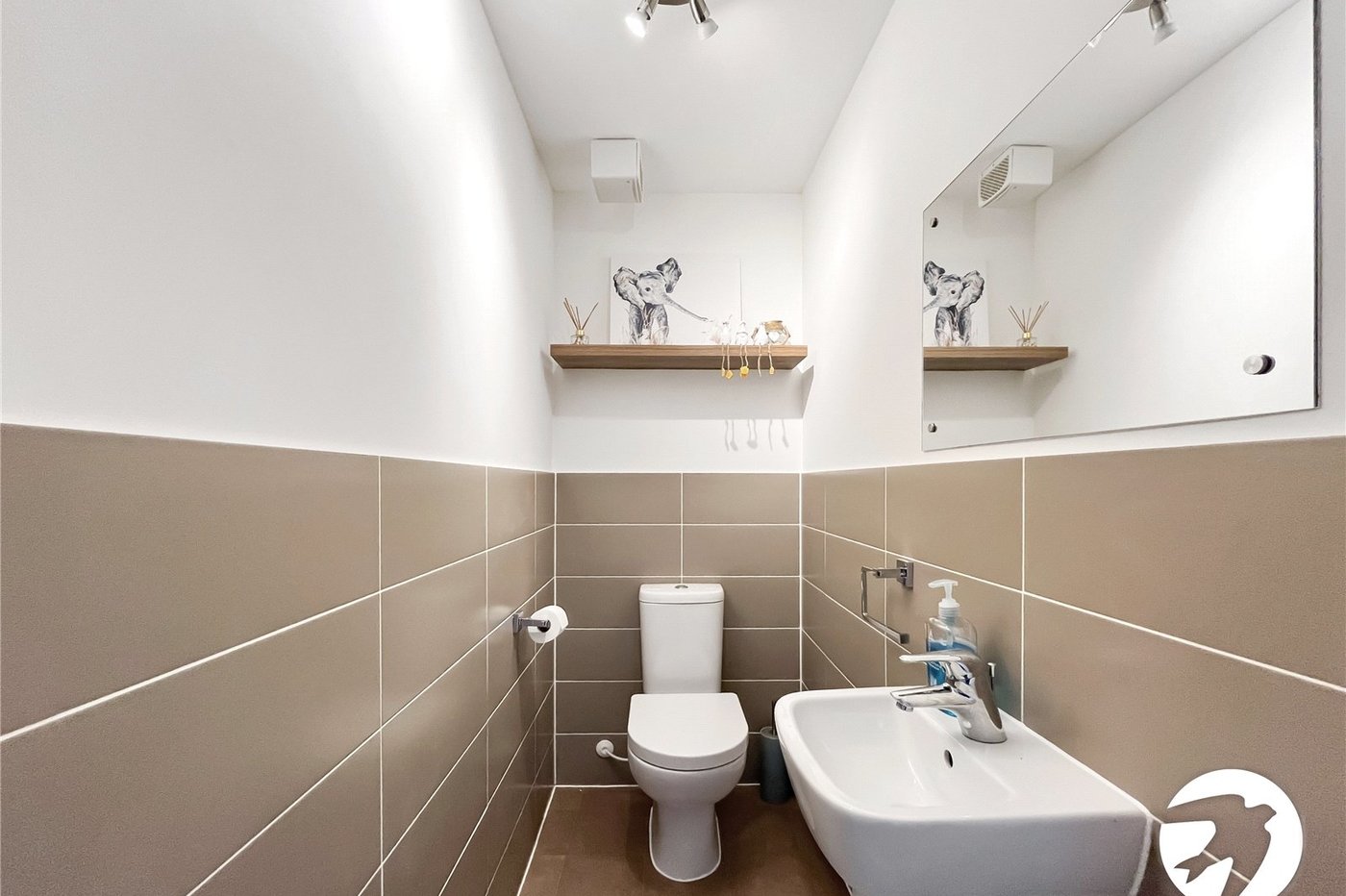 2 bedroom house for sale in Iwade | Robinson Michael & Jackson