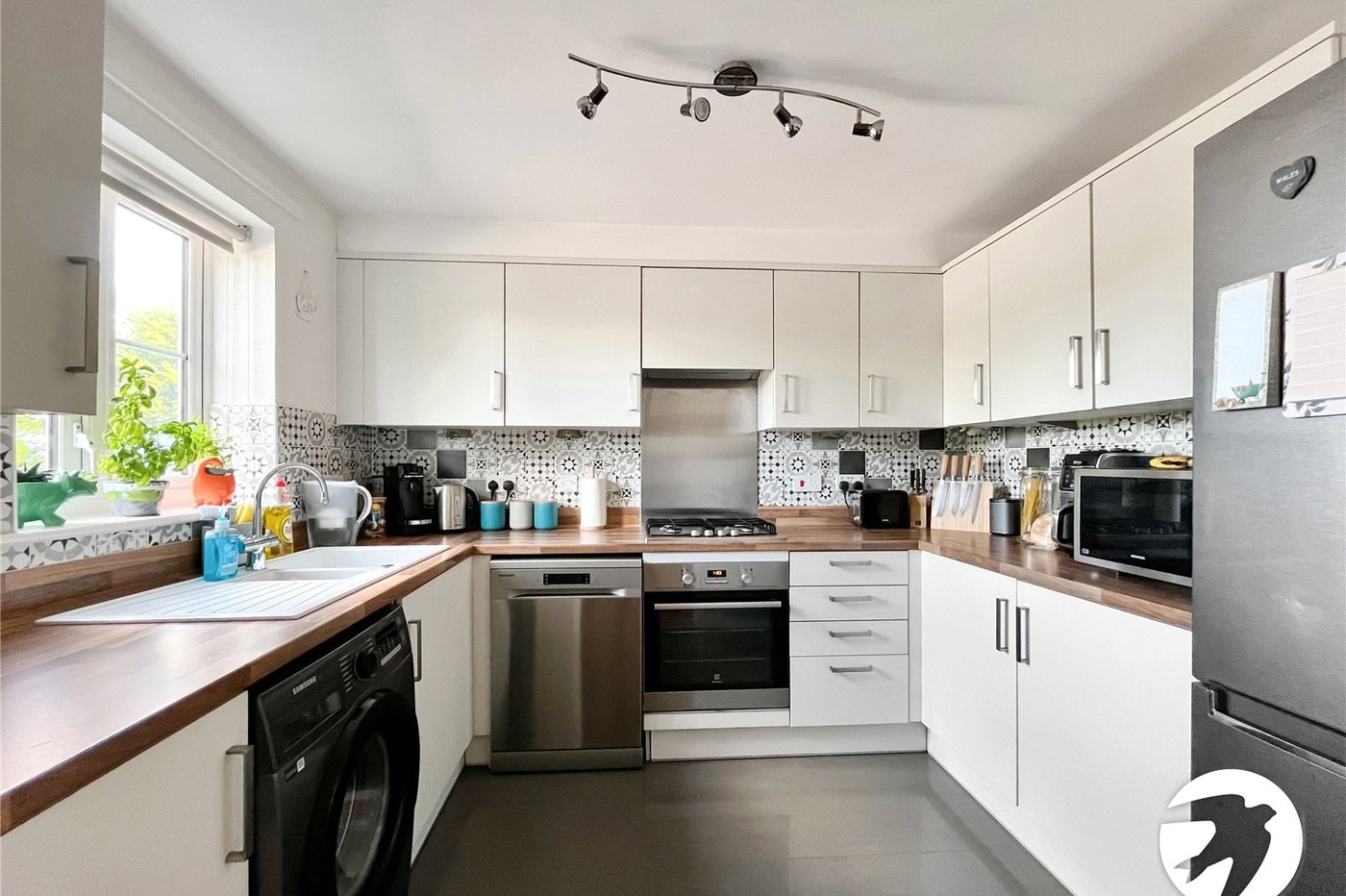 2 bedroom house for sale in Iwade | Robinson Michael & Jackson