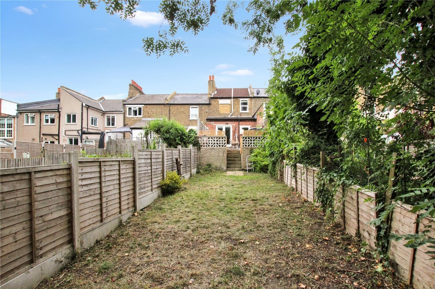 2 bedroom house for sale in Shooters Hill | Robinson Jackson