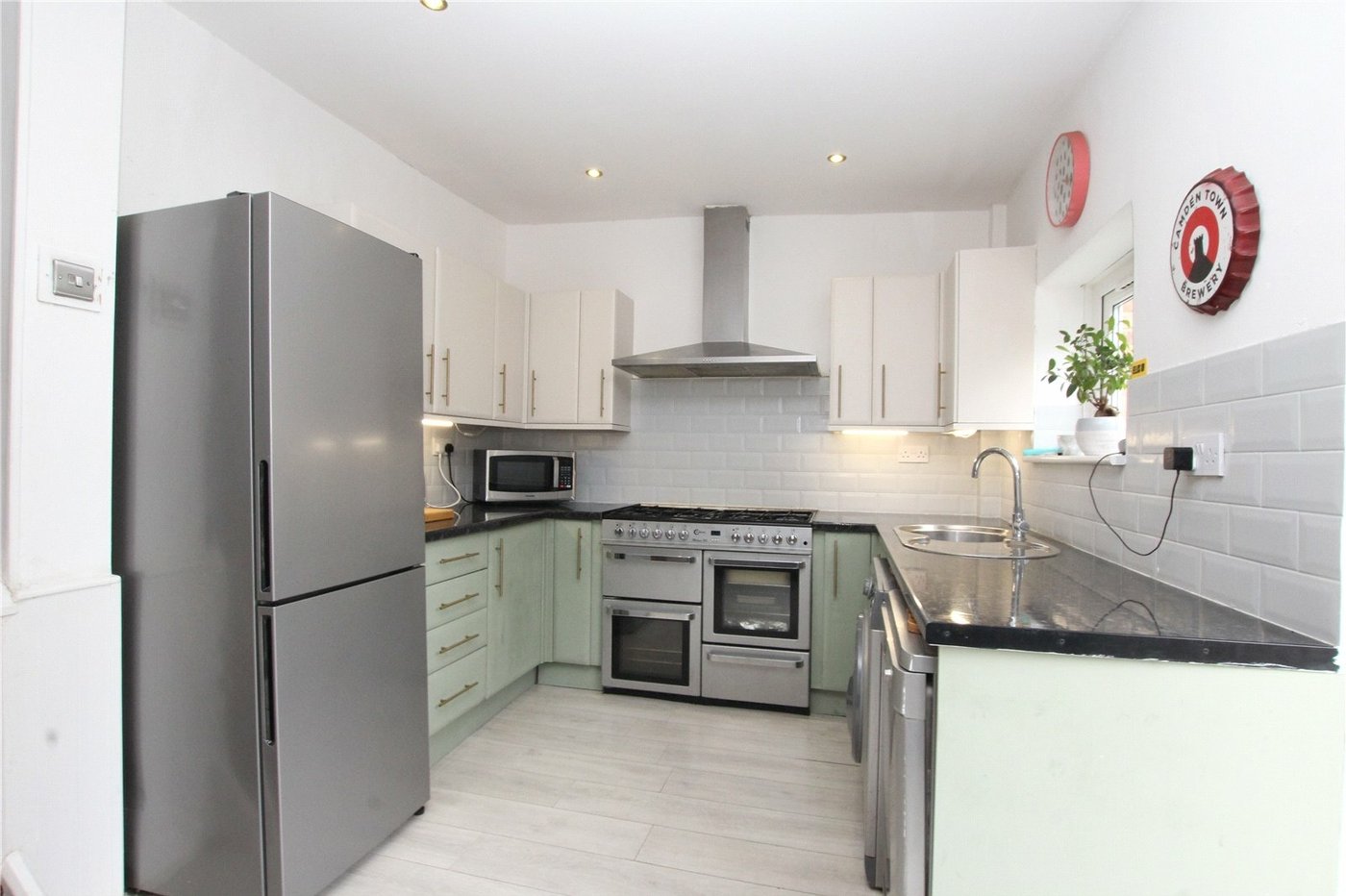 2 bedroom house for sale in Shooters Hill | Robinson Jackson