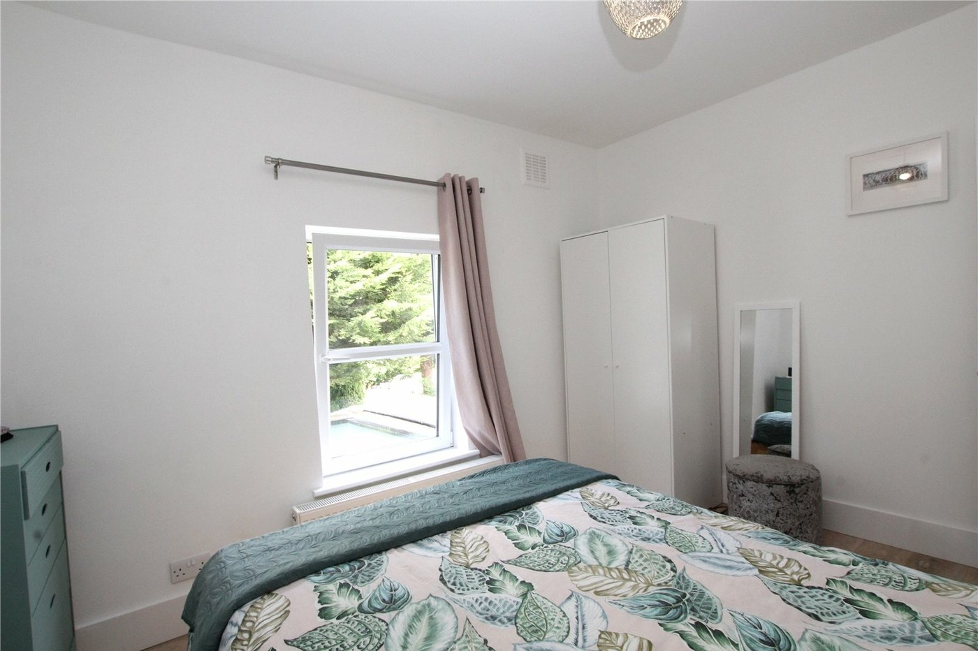2 bedroom house for sale in Shooters Hill | Robinson Jackson