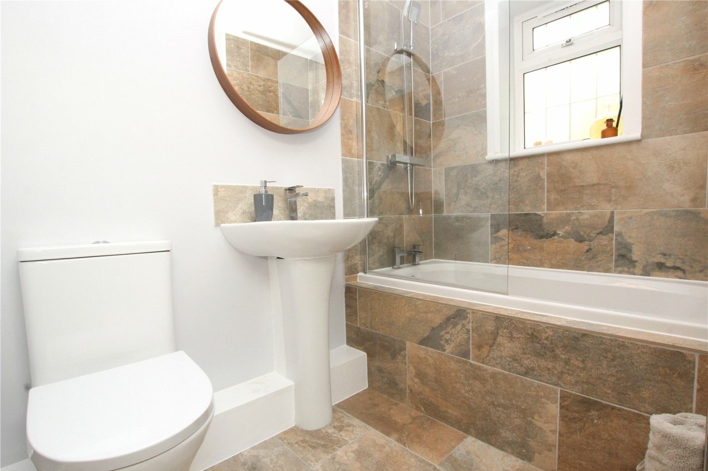 2 bedroom house for sale in Shooters Hill | Robinson Jackson